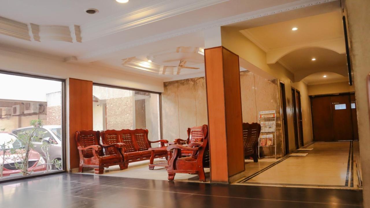 Hotel Aarathy Мадурай Экстерьер фото